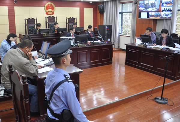 襄州法院院庭长一线办案常态化_副本.jpg